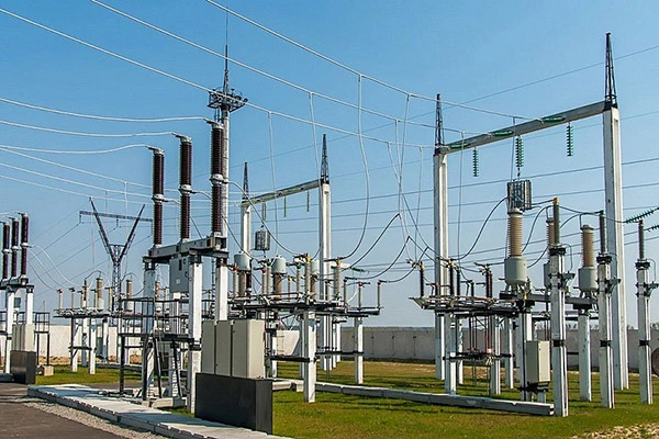 Elektroniske filtre: principper, typer og anvendelser i signalbehandling